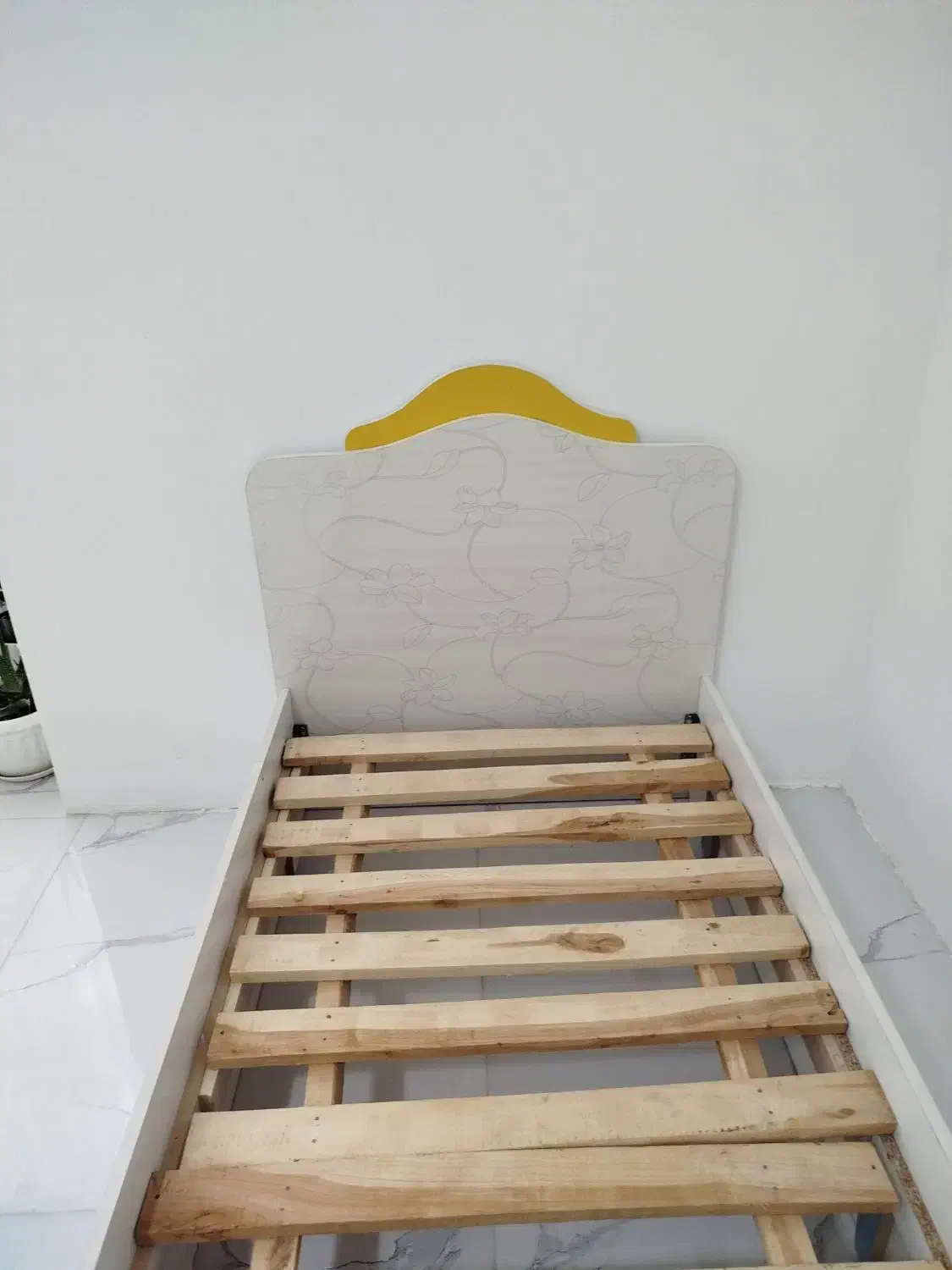 تخت یه نفره|مبلمان خانگی و میز عسلی|مشهد, امیریه|دیوار