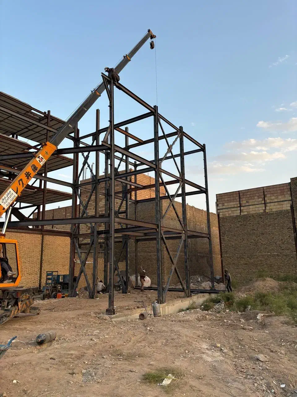 جوشکاری اسکلت|خدمات پیشه و مهارت|سبزوار, کاشفی شمالی (دادگستری)|دیوار