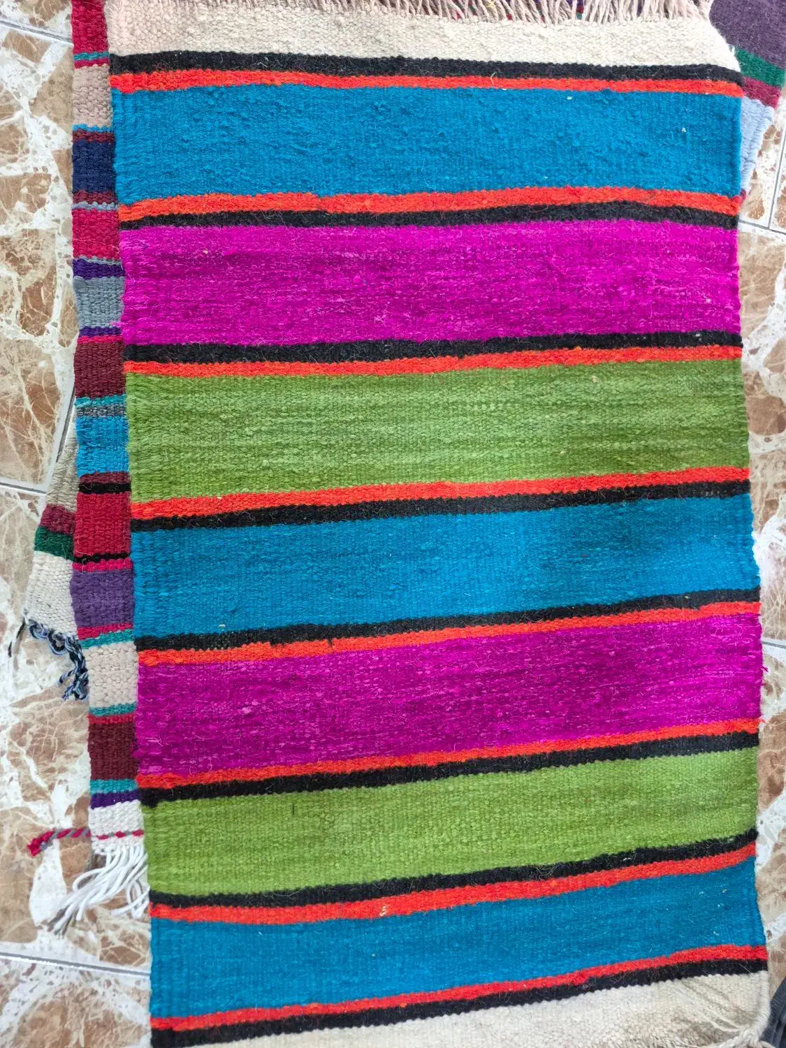 گلیم دست بافت ازتولید بمصرف|گلیم، جاجیم، گبه|یزد, |دیوار