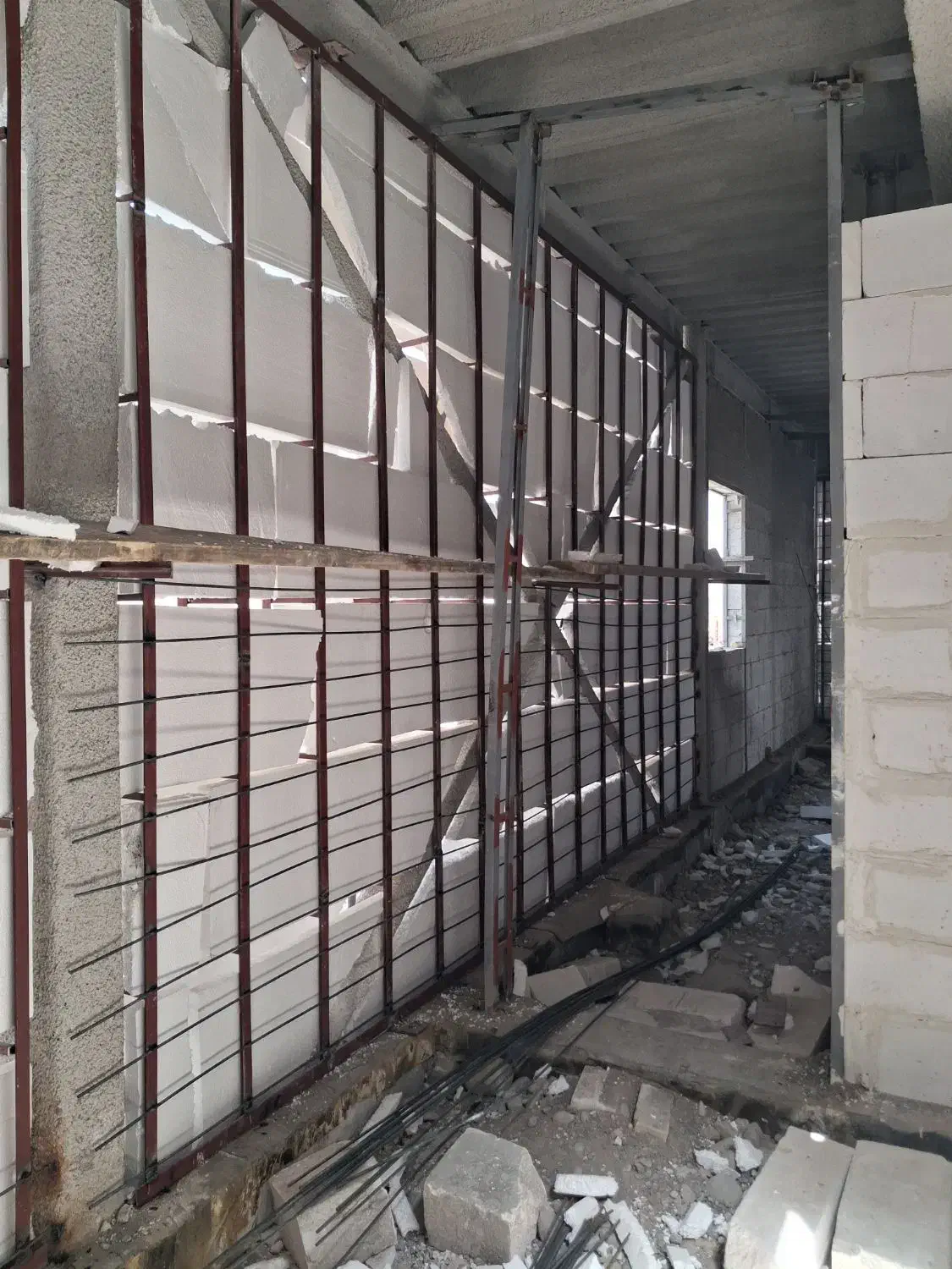 نیروی جوشکار و نیروی ساده|استخدام معماری، عمران و ساختمانی|الیگودرز, |دیوار