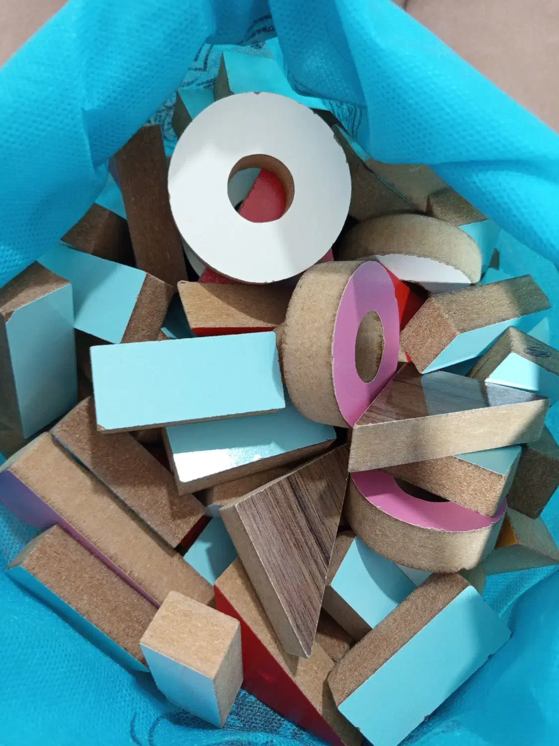 ۱۹۰قطعه چوب بازی|اسباب‌‌بازی|ایلام, |دیوار