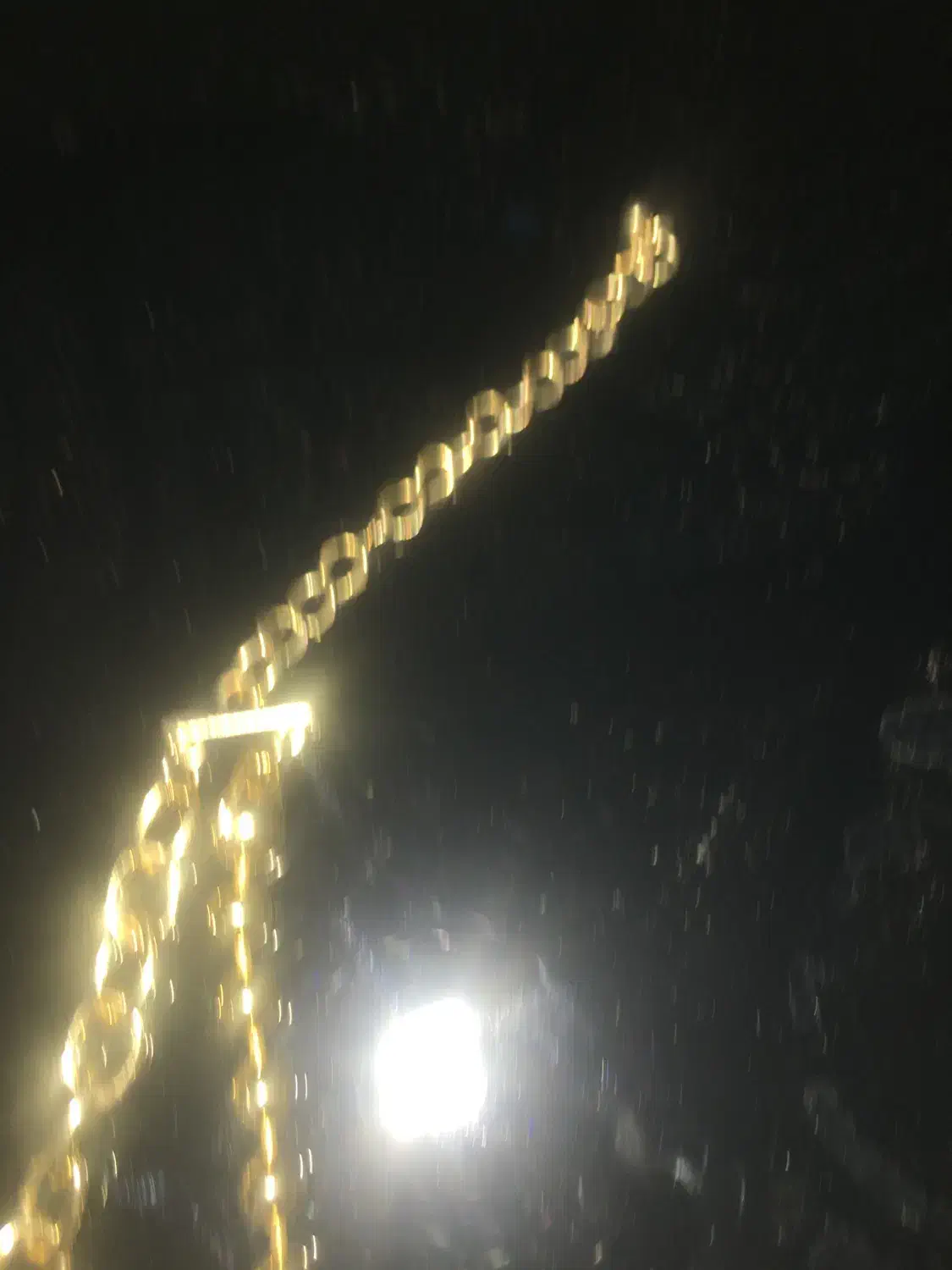 معاوضه گردنبند زنجیر‌طلایی شیک|بدلیجات|شاهین‌شهر, سعدی جنوبی|دیوار