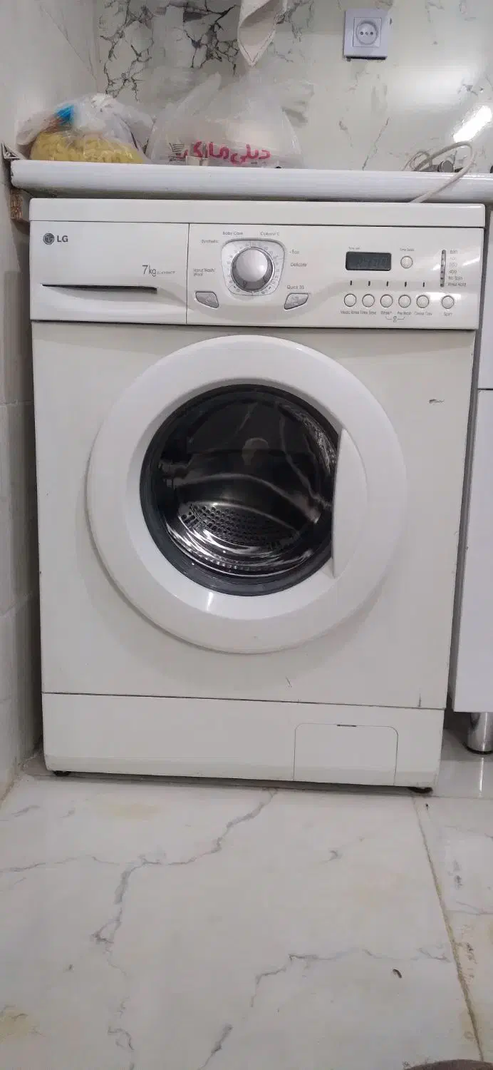 لباسشویی الجی۷کیلو|ماشین لباسشویی و خشک‌کن لباس|تایباد, |دیوار