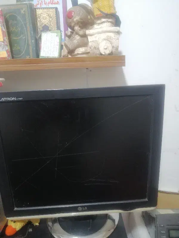 ضبط سونی قدیمی تلویزیون سامسونگ 16تمیز|سیستم صوتی خانگی|مشهد, توس (بلوار توس)|دیوار