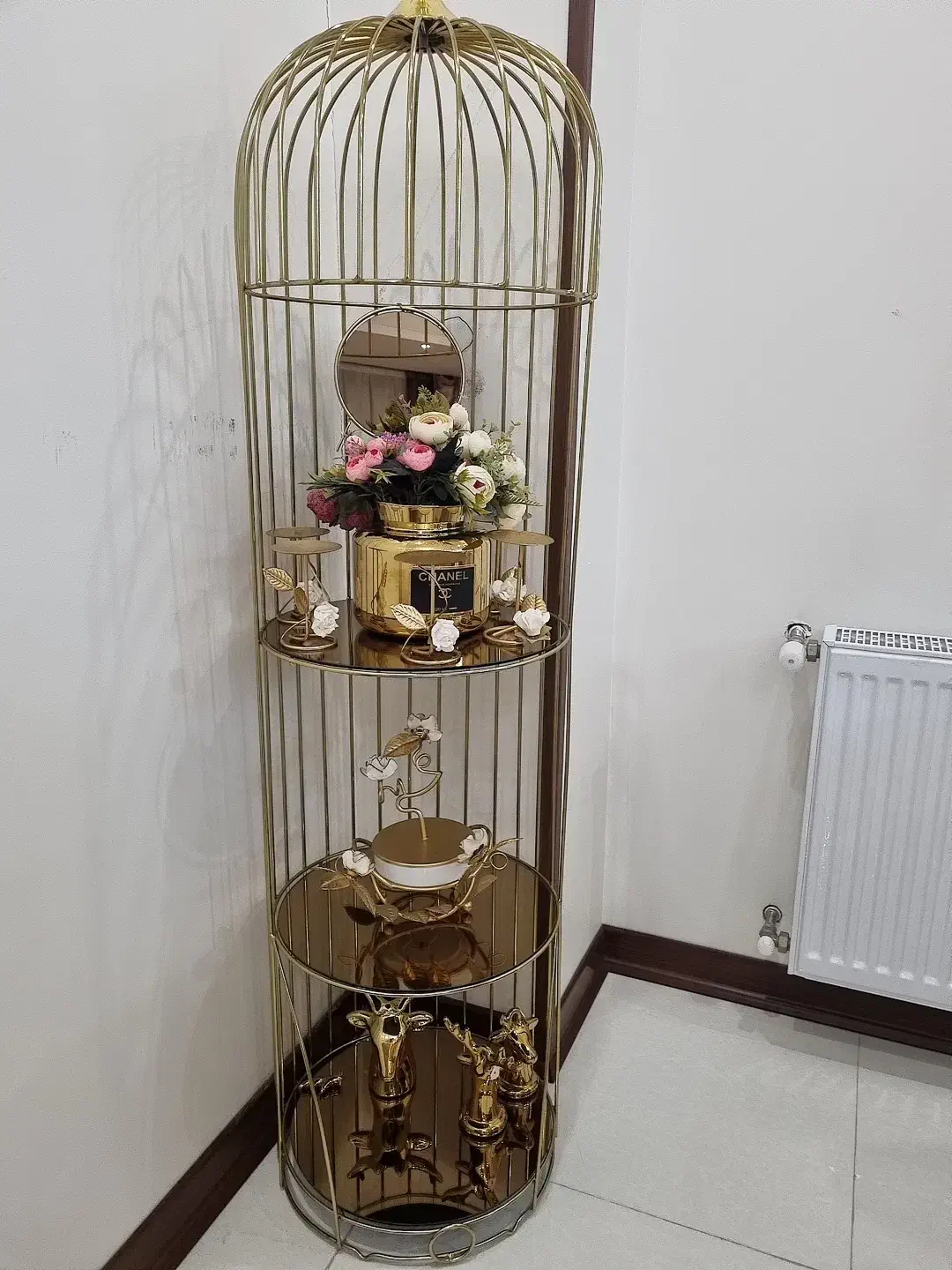 قفس تزیینی طلایی ایستاده|صنایع دستی و سایر لوازم تزئینی|کرج, فاز ۴ مهرشهر|دیوار