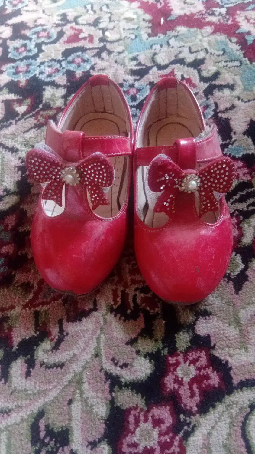 دو جفت کفش دخترانه سالم|کفش و لباس بچه|کرمان, |دیوار