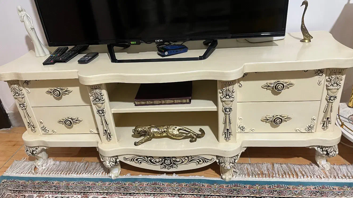 میزتلوزیون|میز تلویزیون|تالش, هشتپر|دیوار