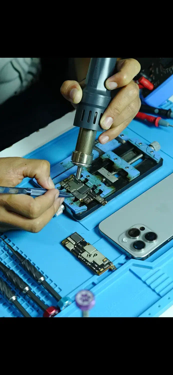 تعمیرات تخصصی آیفون|خدمات رایانه‌ای و موبایل|تهران, صادقیه|دیوار