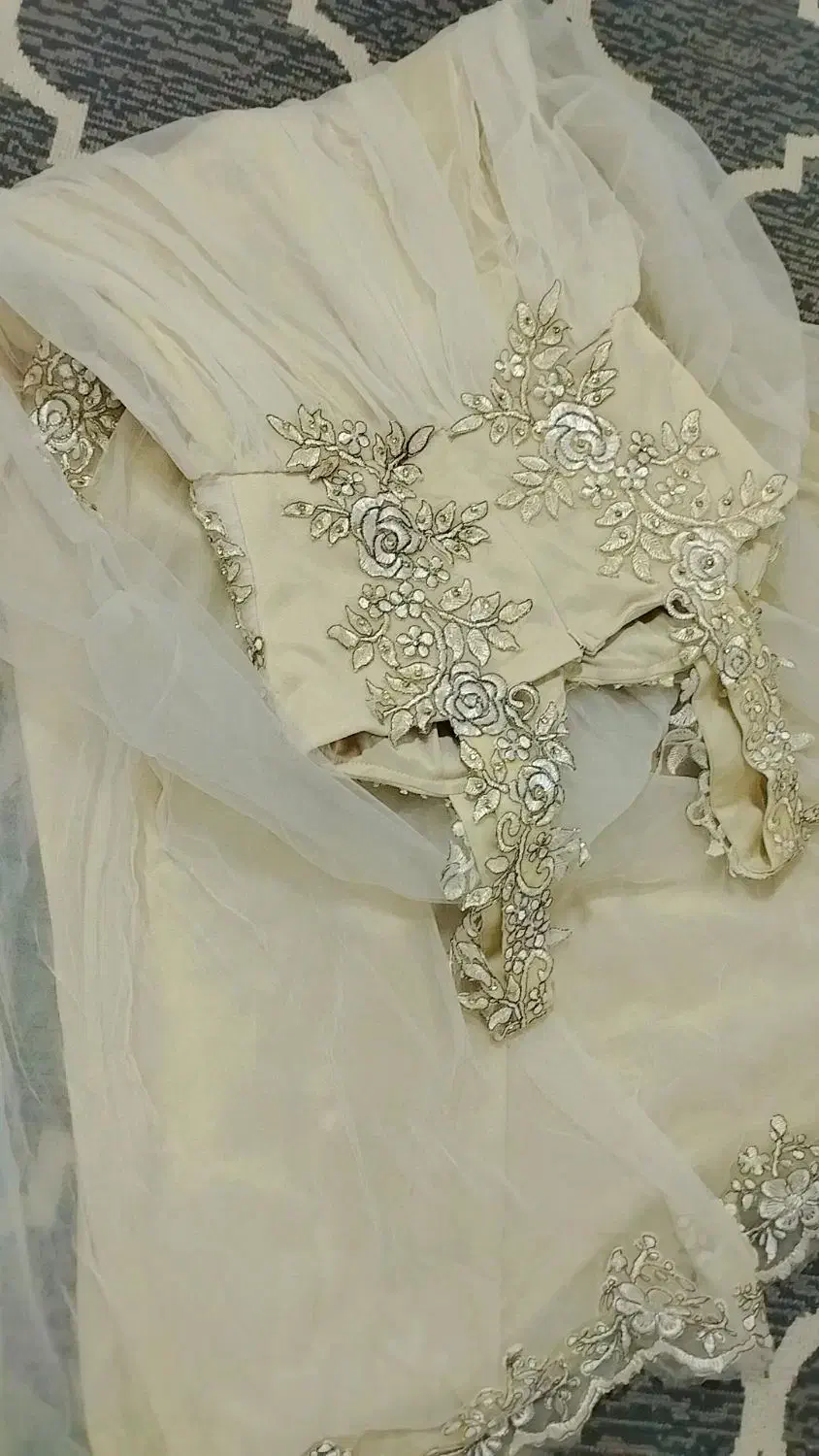 لباس مجلسی نو|لباس|پاکدشت, پاکدشت (مامازند)|دیوار