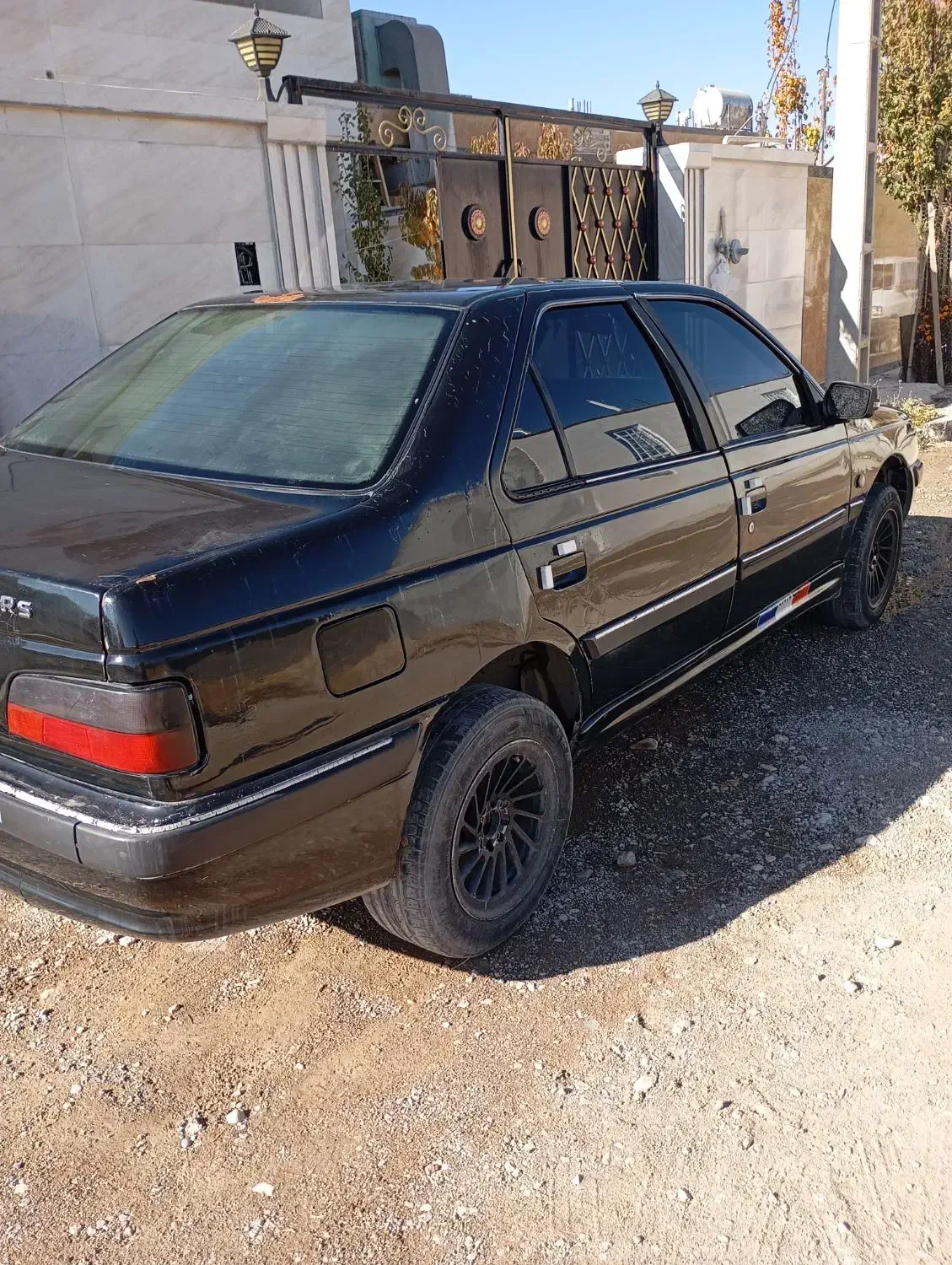 پژو پارس مشکی مدل 82|خودرو سواری و وانت|یاسوج, |دیوار