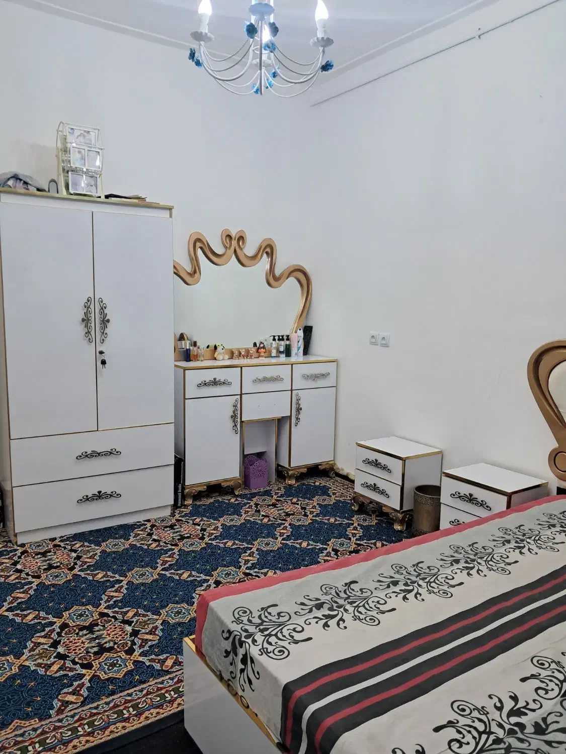 سرویس خواب دو نفره تمام ام دی اف|تخت و سرویس خواب|شیراز, فاضل|دیوار