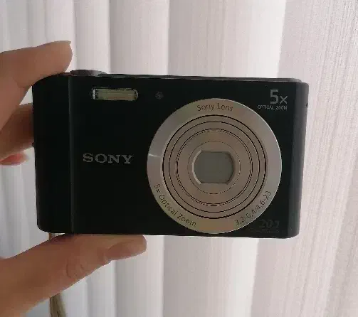 دوربین دیجیتال سونی|دوربین عکاسی و فیلم‌برداری|شاهین‌شهر, طالقانی|دیوار