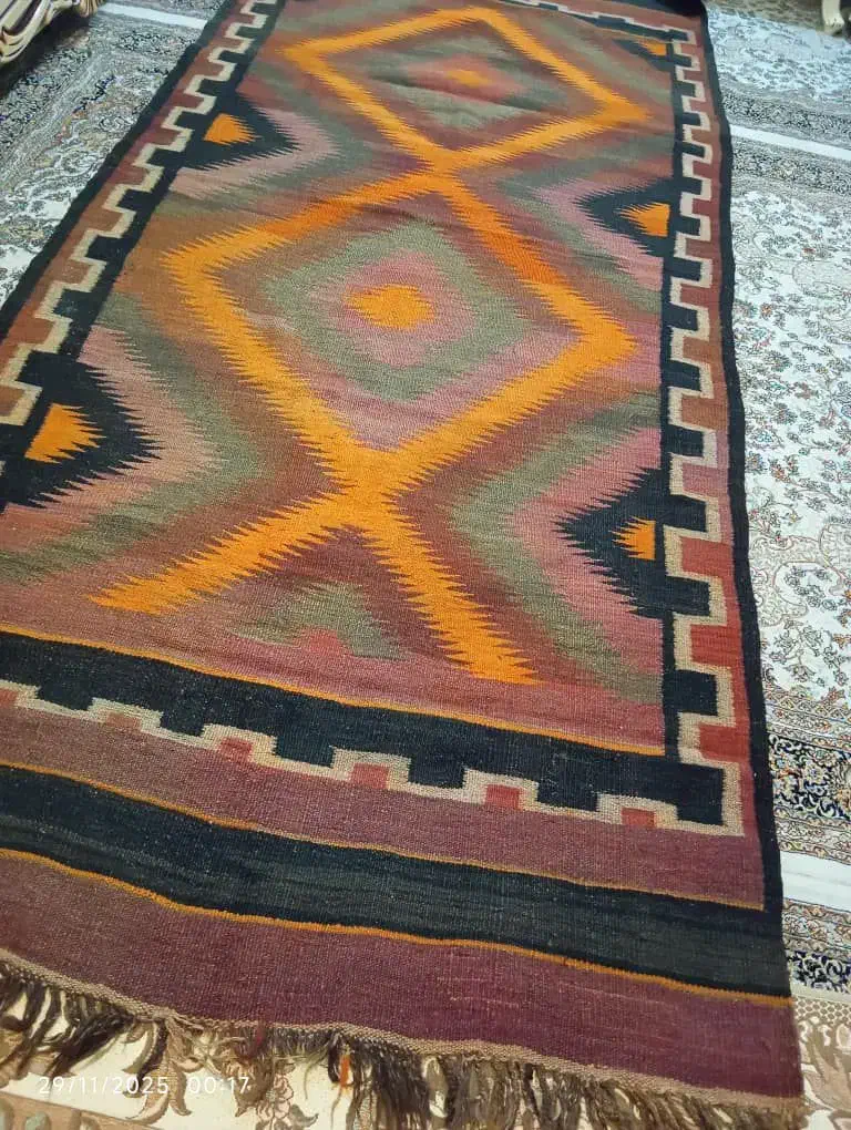 گلیم پشمی قدمت دار|گلیم، جاجیم، گبه|ارومیه, |دیوار