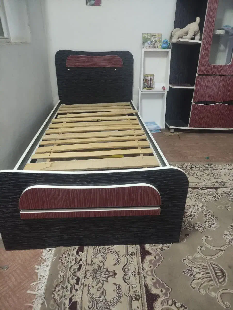 تخت خواب نوجوان|تخت و سرویس خواب|اشکذر, |دیوار