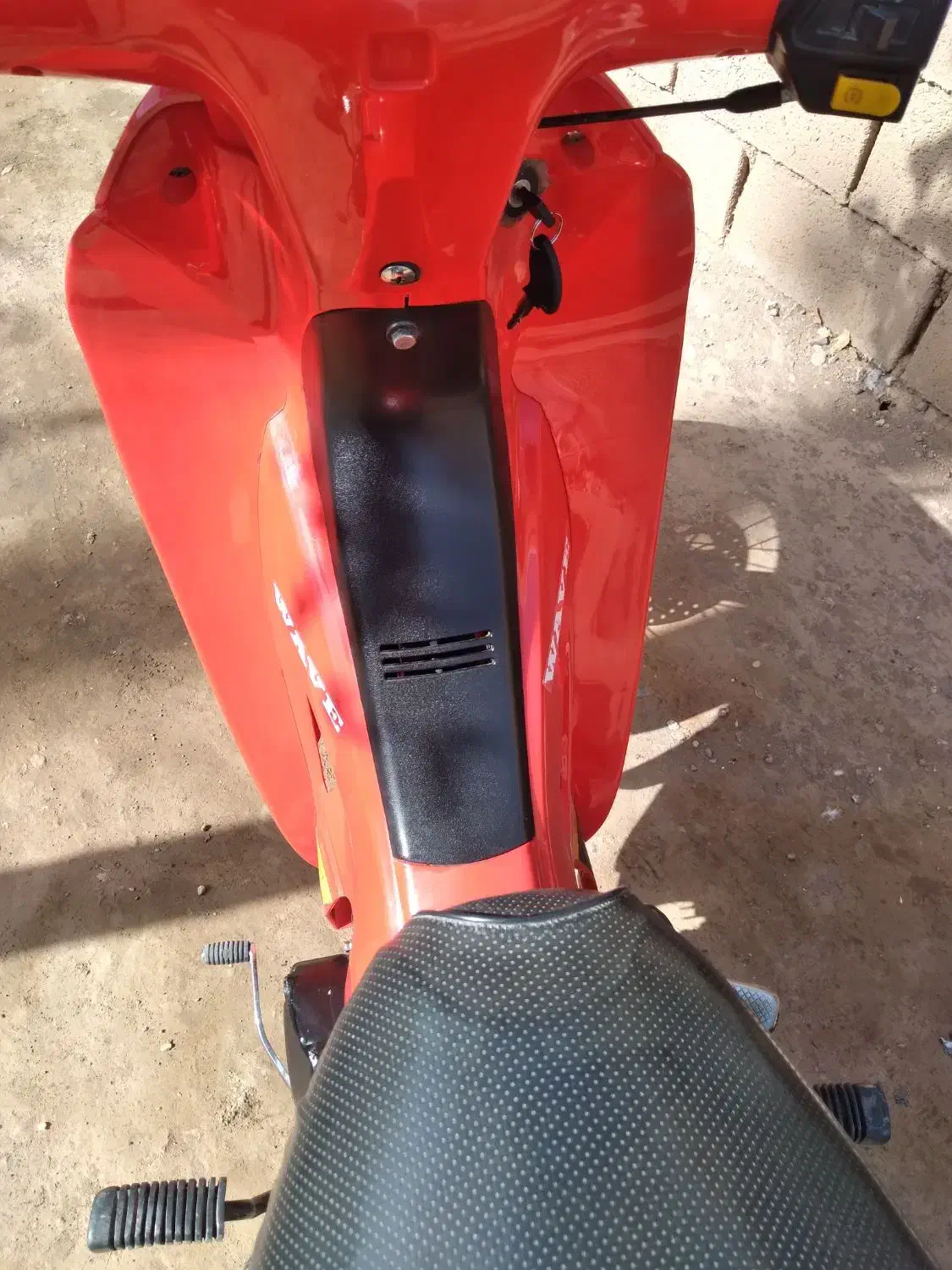 موتور لاکی|موتورسیکلت|جلگه رخ, |دیوار