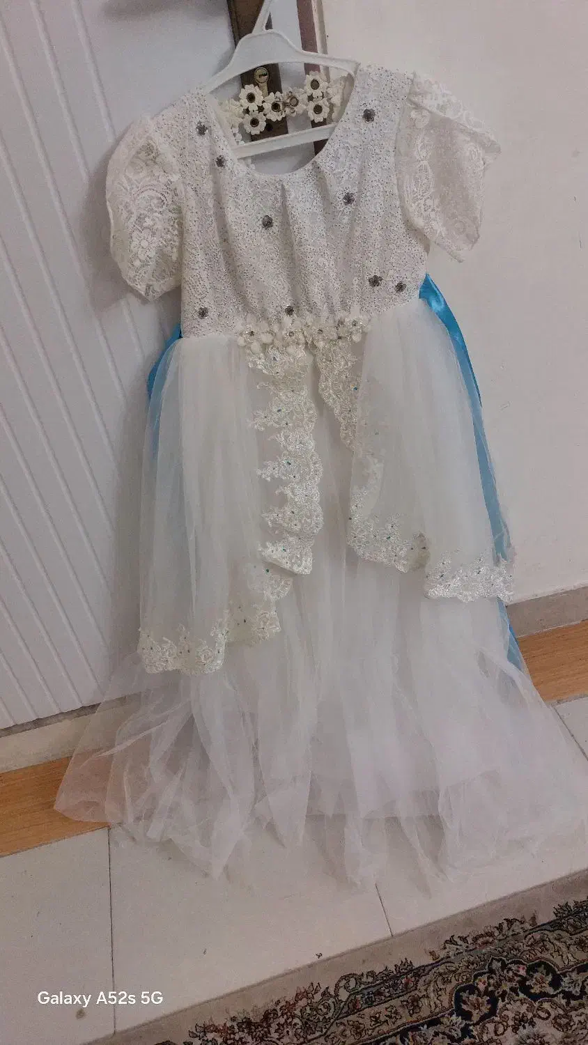 لباس|لباس|نهاوند, |دیوار