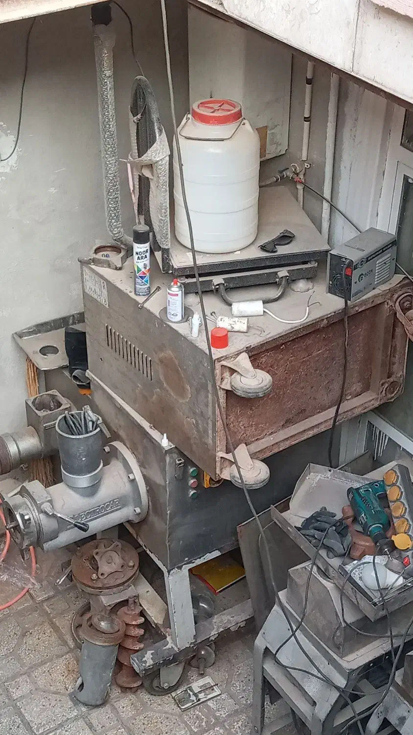 لوازم آشپزخانه صنعتی|ظروف پختوپز|پاکدشت, حصار امیر|دیوار