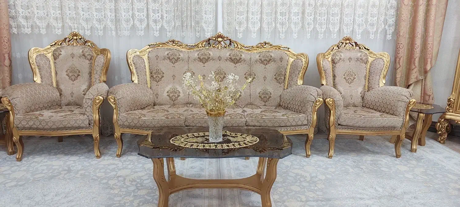 فروش مبل و میز غذا خوری|مبلمان خانگی و میز عسلی|برخوار, |دیوار