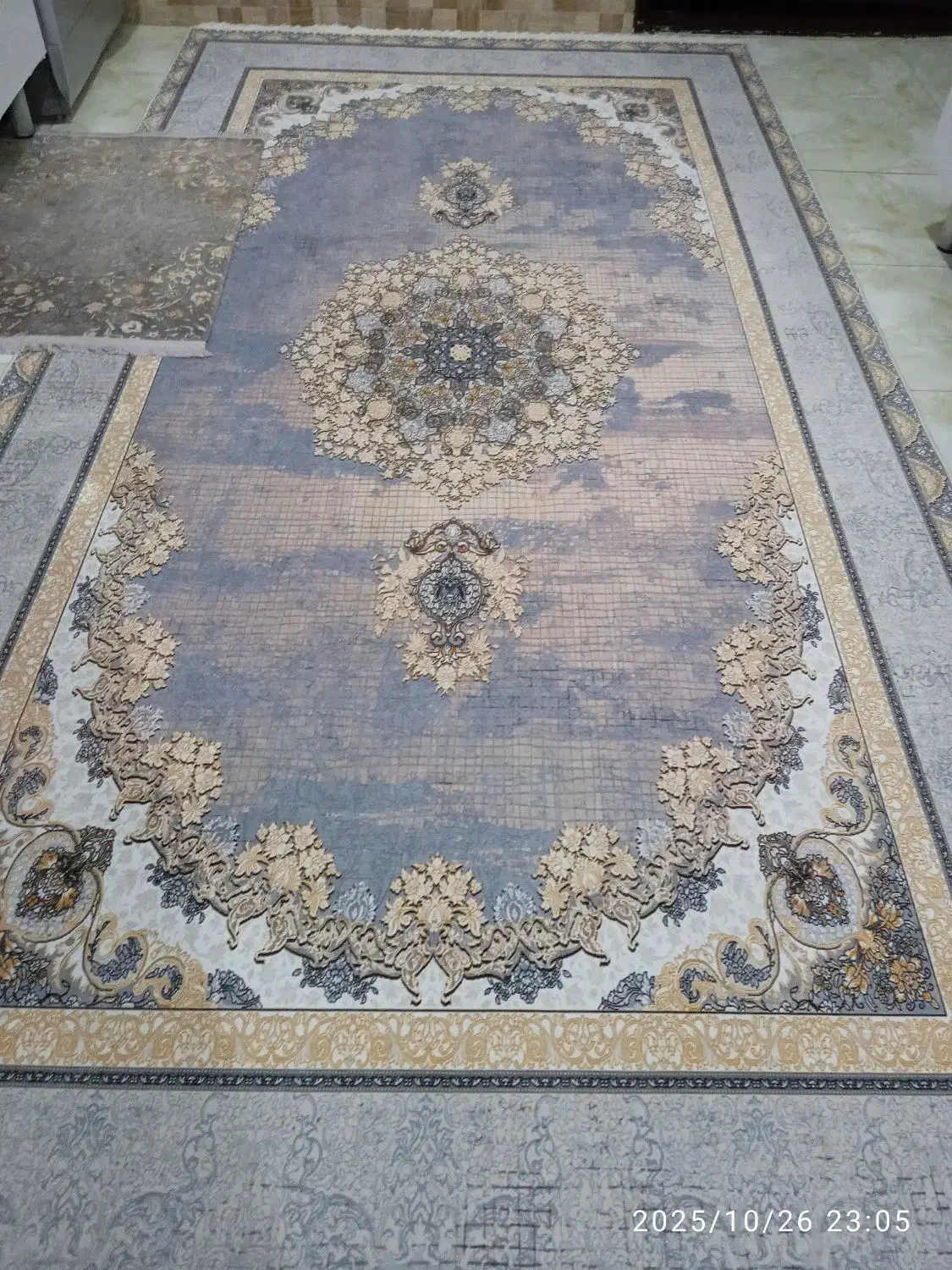 گلیم فرشینه در حد نونو سالم|گلیم، جاجیم، گبه|قم, شاد قلی|دیوار