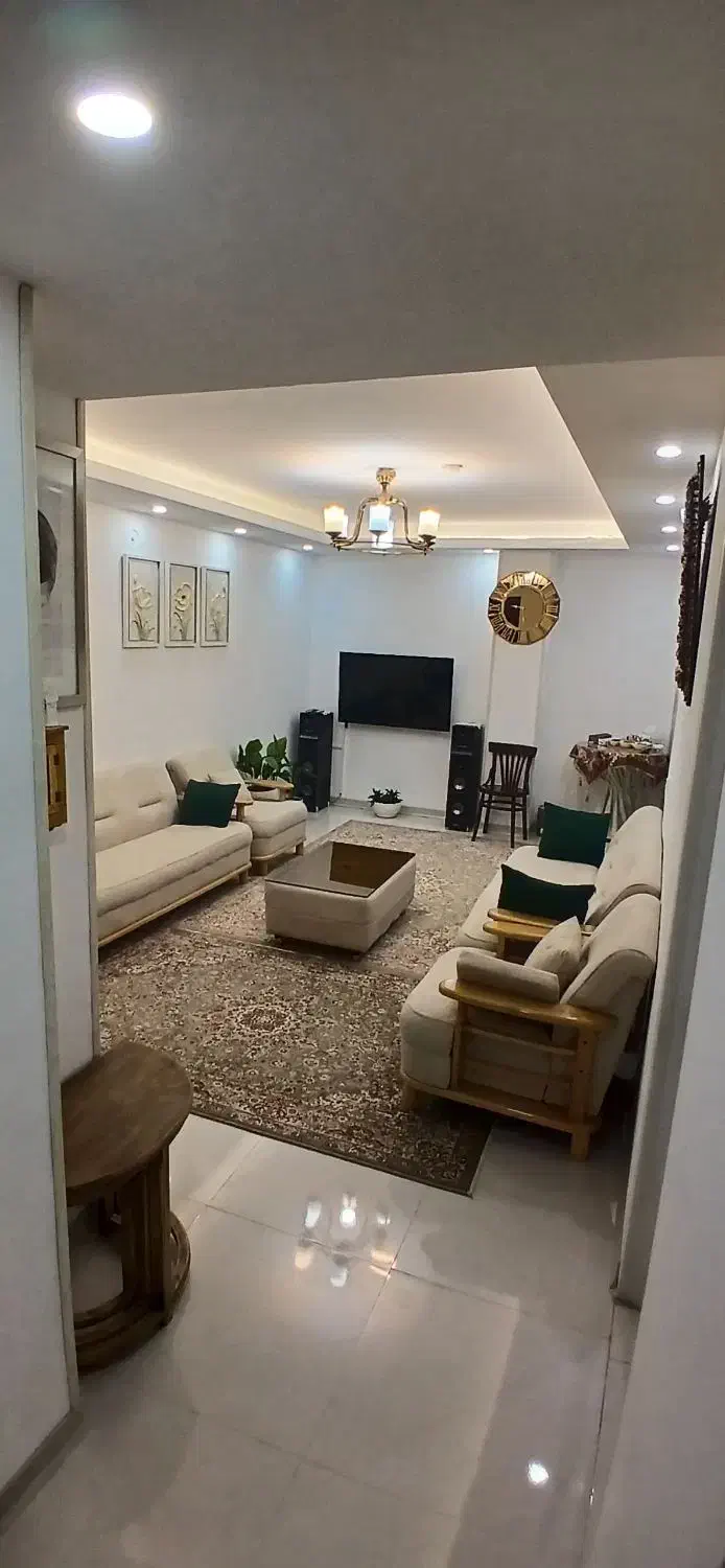 آپارتمان سنددار+وام دار+ماهدشت 72 متر مرکز شهر|فروش آپارتمان|کرج, کیانمهر|دیوار