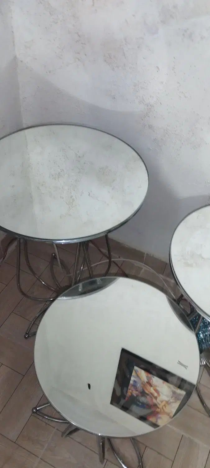 میز سه تیکه. آینه آیی  پایه ها نقره ایی|مبلمان خانگی و میز عسلی|تهران, شهرک شریعتی|دیوار