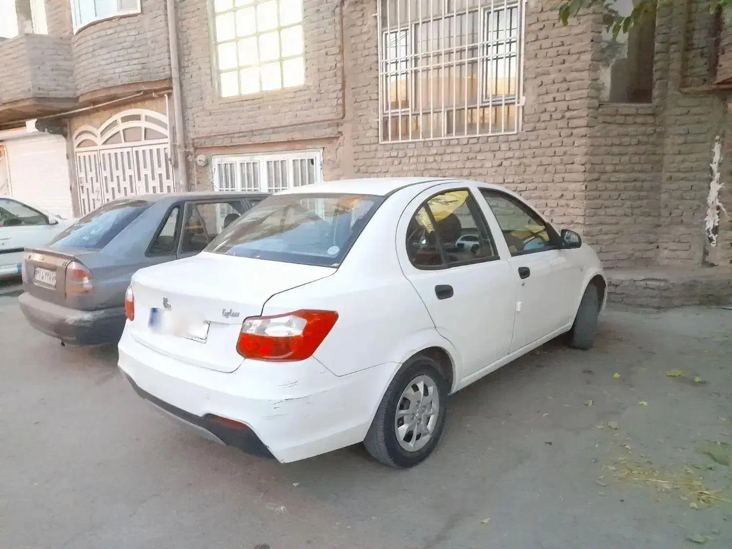 ساینا S مدل ۱۴۰۱ خانگی بسیار تمیز|خودرو سواری و وانت|نیشابور, هفده شهریور|دیوار