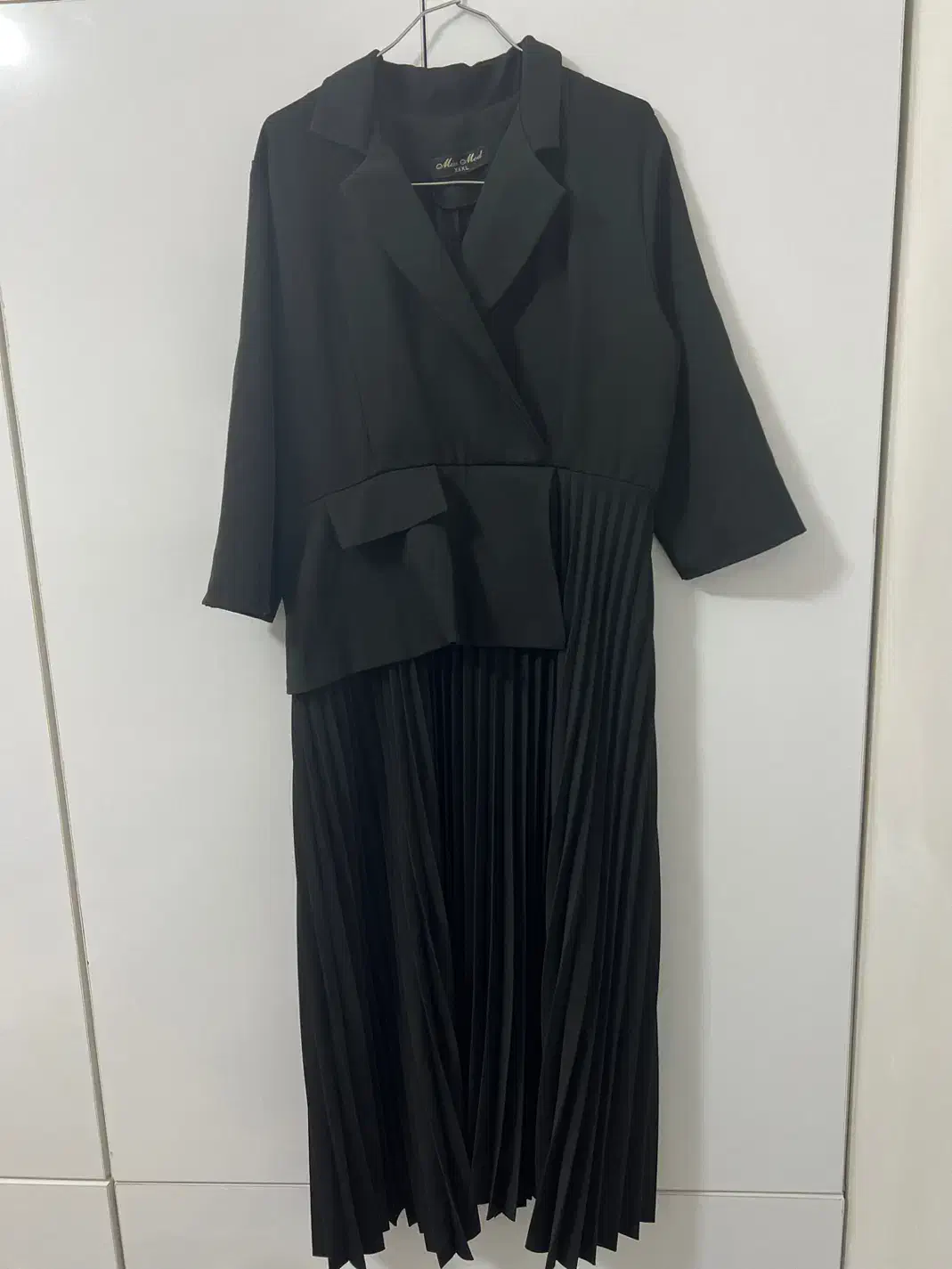 تونیک بلند|لباس|رباط‌کریم, نصیرشهر|دیوار