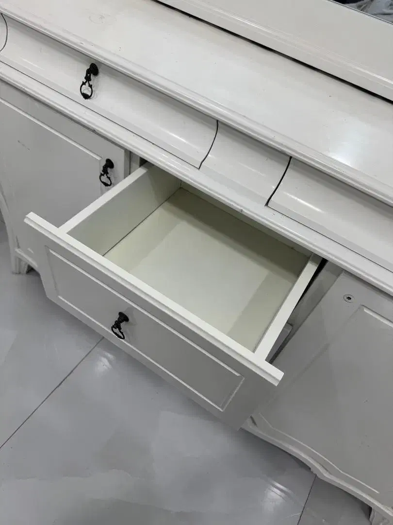 فروش اینه کنسول|بوفه، ویترین، کنسول|پارس‌آباد, |دیوار