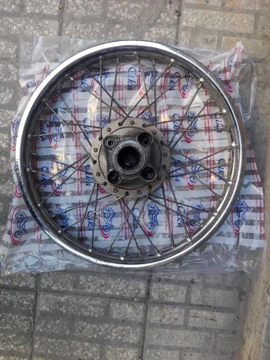 کمک فنر عقب و رینگ سیمی هندا 125.150.200|قطعات یدکی و لوازم جانبی|کرمانشاه, |دیوار