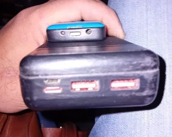 پاور بانک ۲۰۰۰۰|لوازم جانبی موبایل و تبلت|محمدشهر, محمدشهر|دیوار