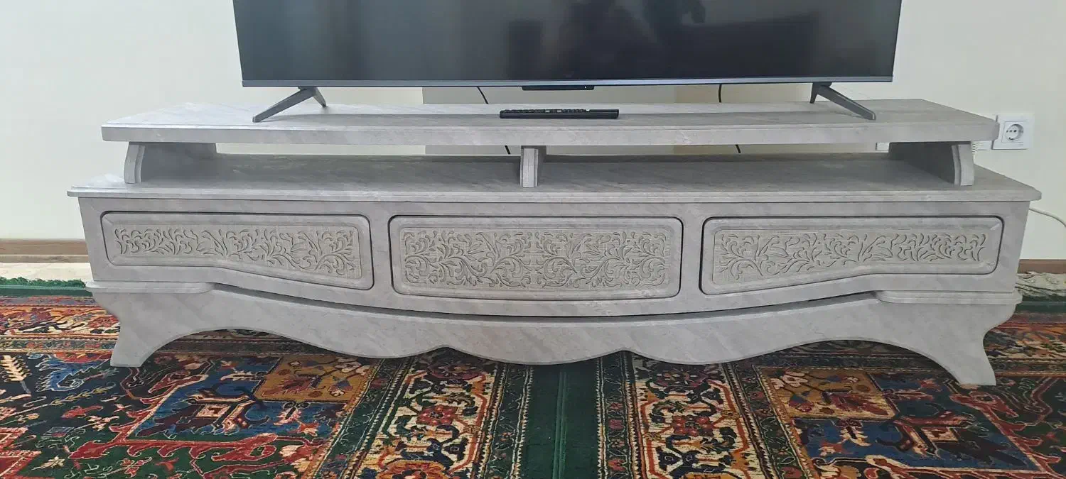 میز تلویزیون|میز تلویزیون|ری, علایین|دیوار