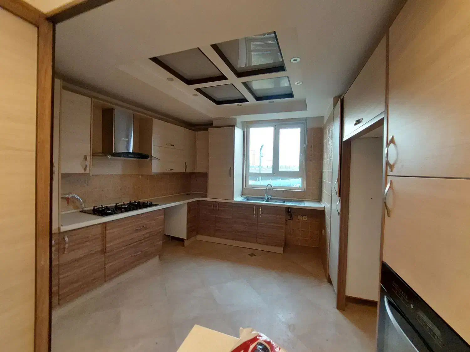 ۱۶۰ متر سه خواب/چیذر تواضعی