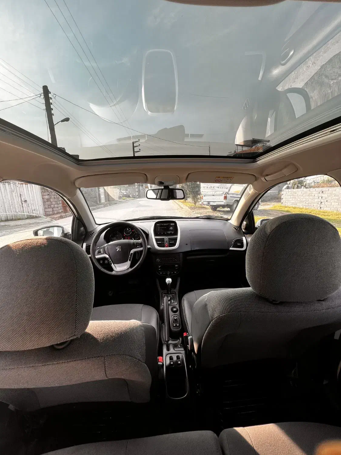 پژو ۲۰۷ (پانورما اتومات) ۱۴۰۳ سفید|خودرو سواری و وانت|دابودشت, |دیوار