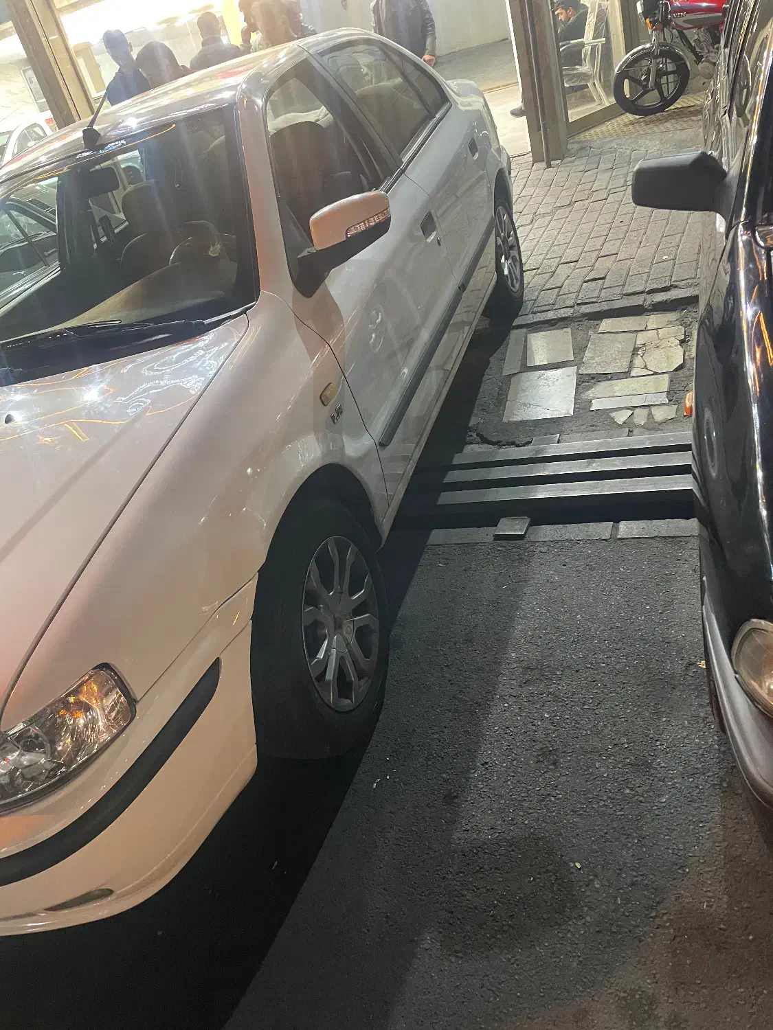 سمند مدل۹۸|خودرو سواری و وانت|تبریز, |دیوار