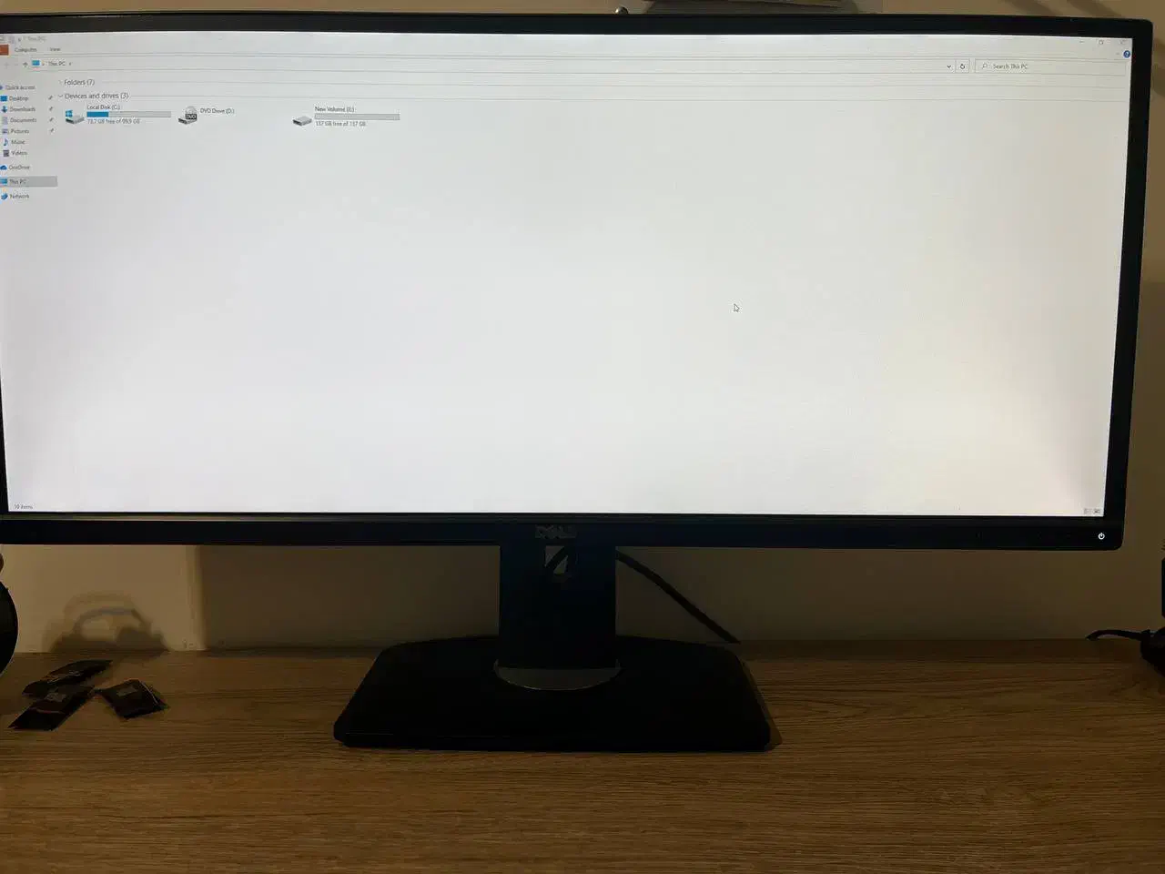 مانیتور Dell  29inchعریض|قطعات و لوازم جانبی رایانه|سبزوار, فیاض|دیوار