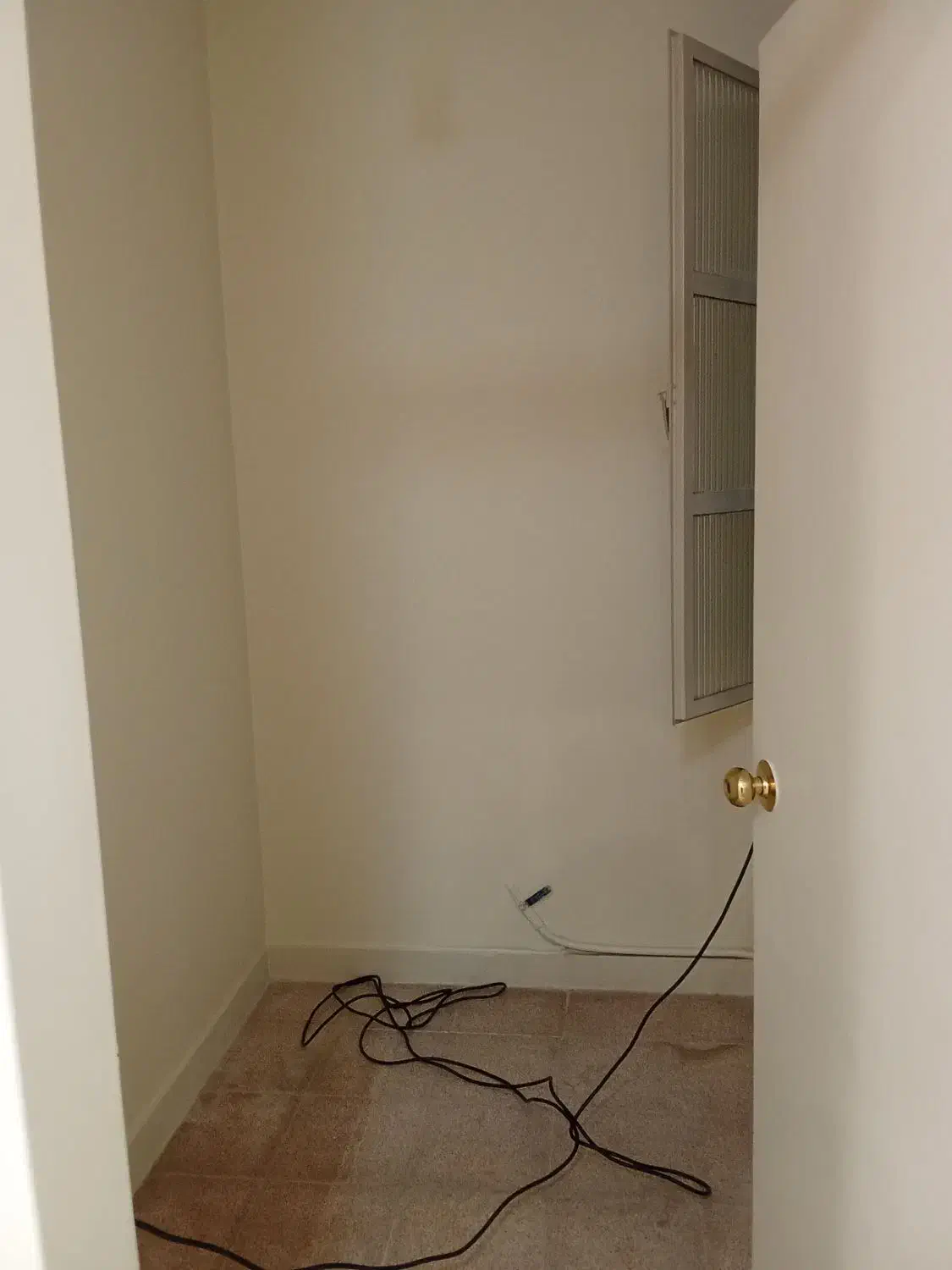 ۲۴۰متر/۴خواب/فول امکانات/سهروردی شمالی