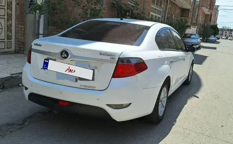 برلیانس فروشی|خودرو سواری و وانت|پارس‌آباد, |دیوار