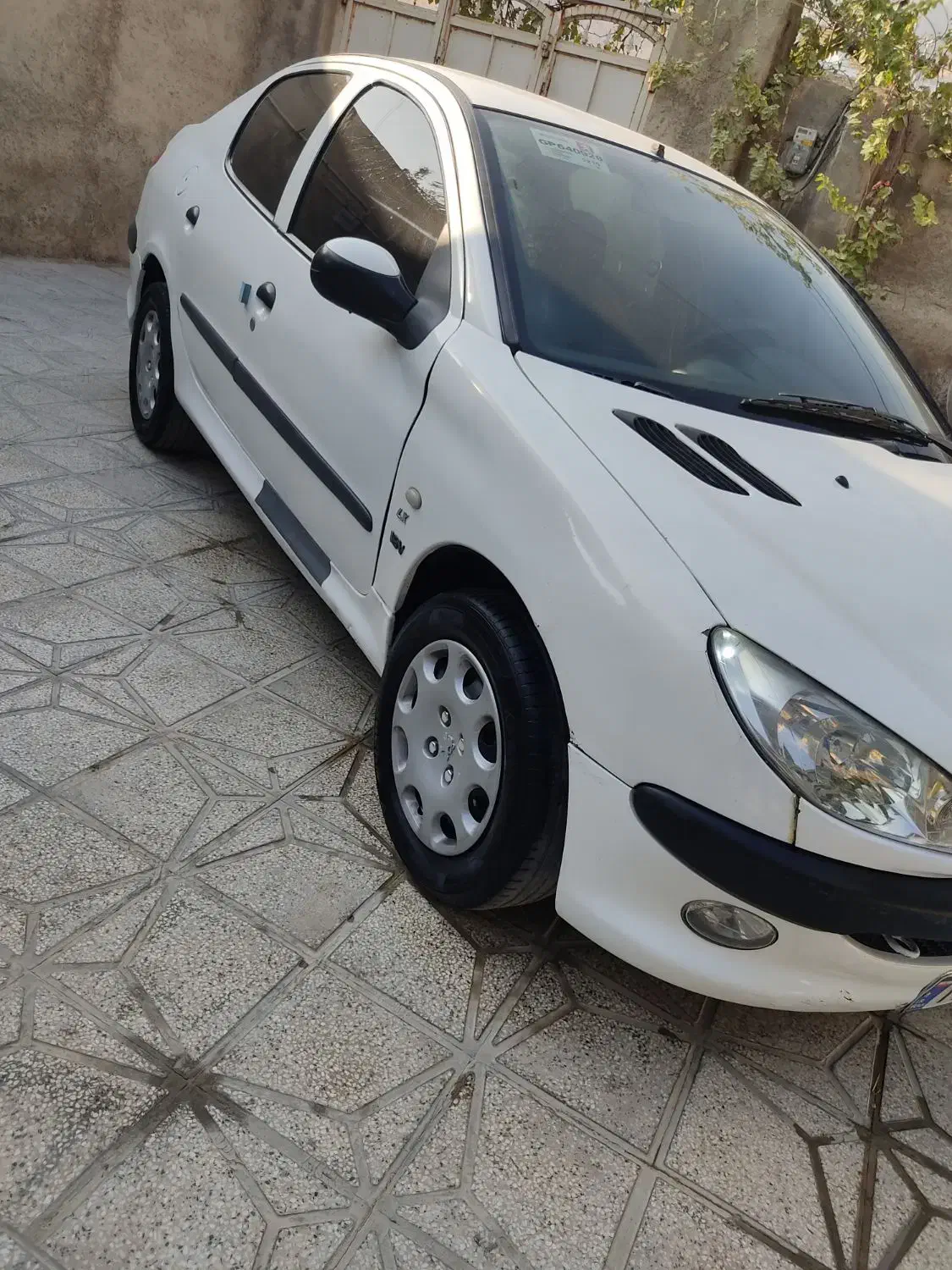 پژو 206تیوفایو..مدل96..|خودرو سواری و وانت|صدرا-فارس, فاز ۱|دیوار