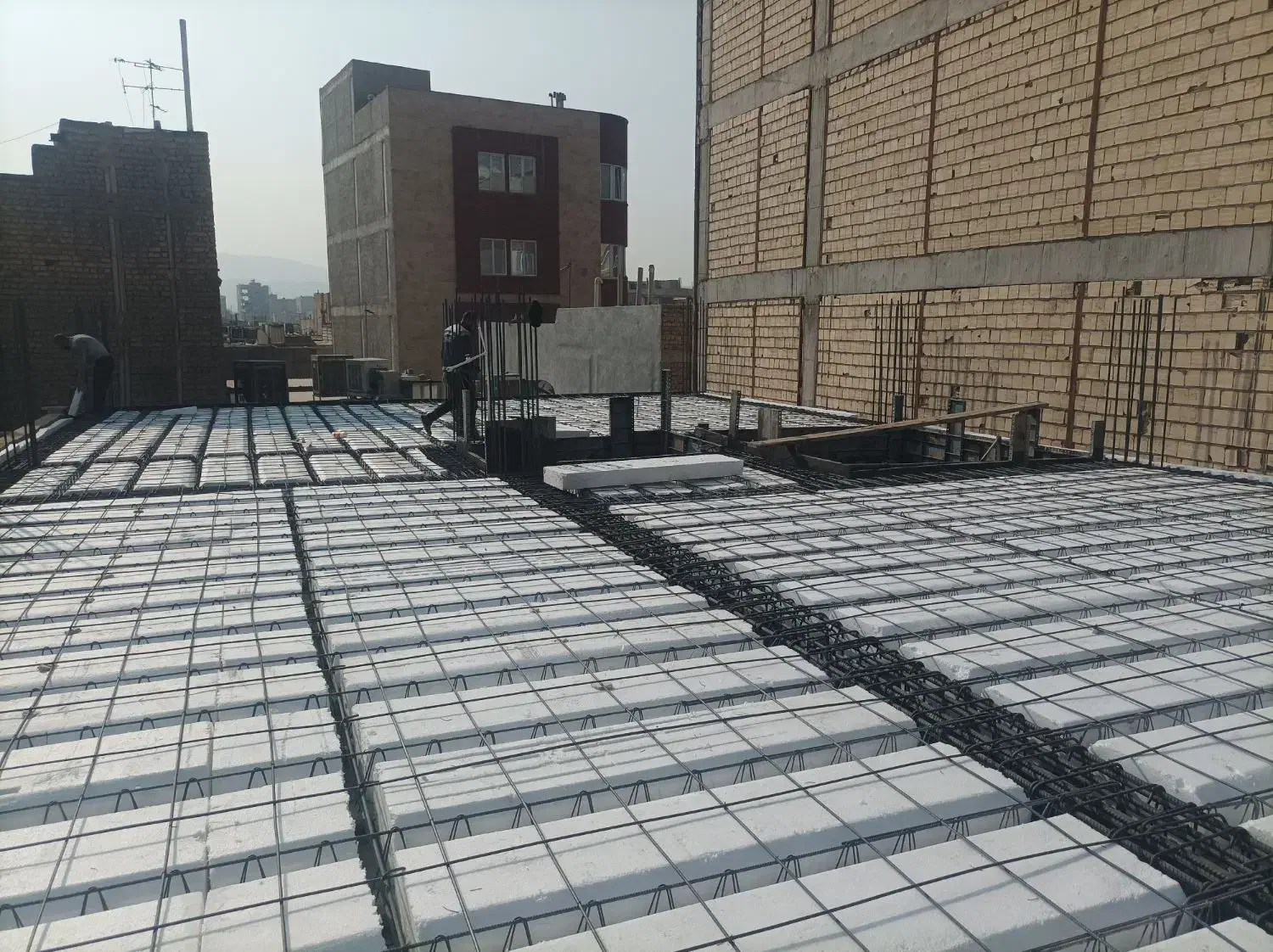 اجرای اسکلت بتنی، فونداسیون ،دیوار برشی ، تیرچه|خدمات پیشه و مهارت|قم, زنبیل آباد|دیوار