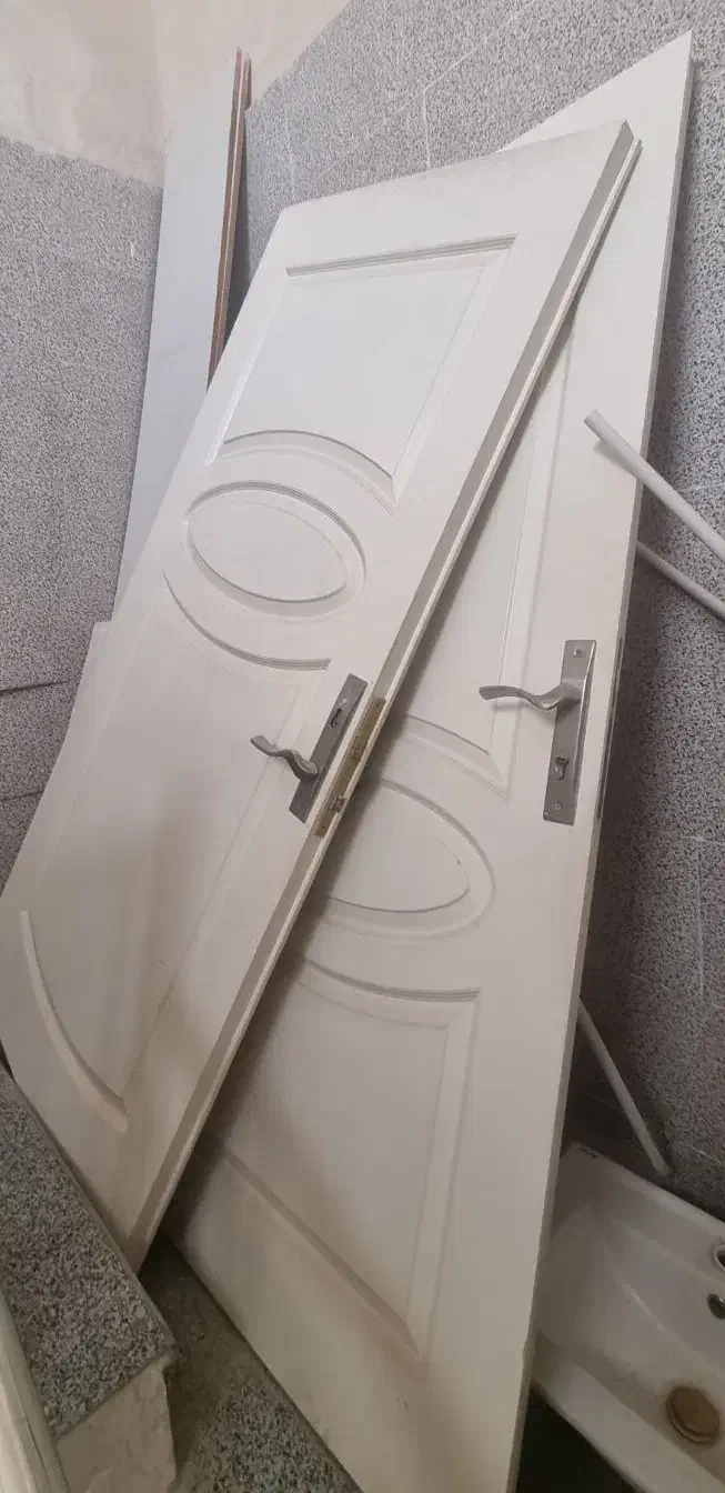 درب چوبی با چهارچوب فلزی|مصالح و تجهیزات ساختمان|بندرعباس, |دیوار