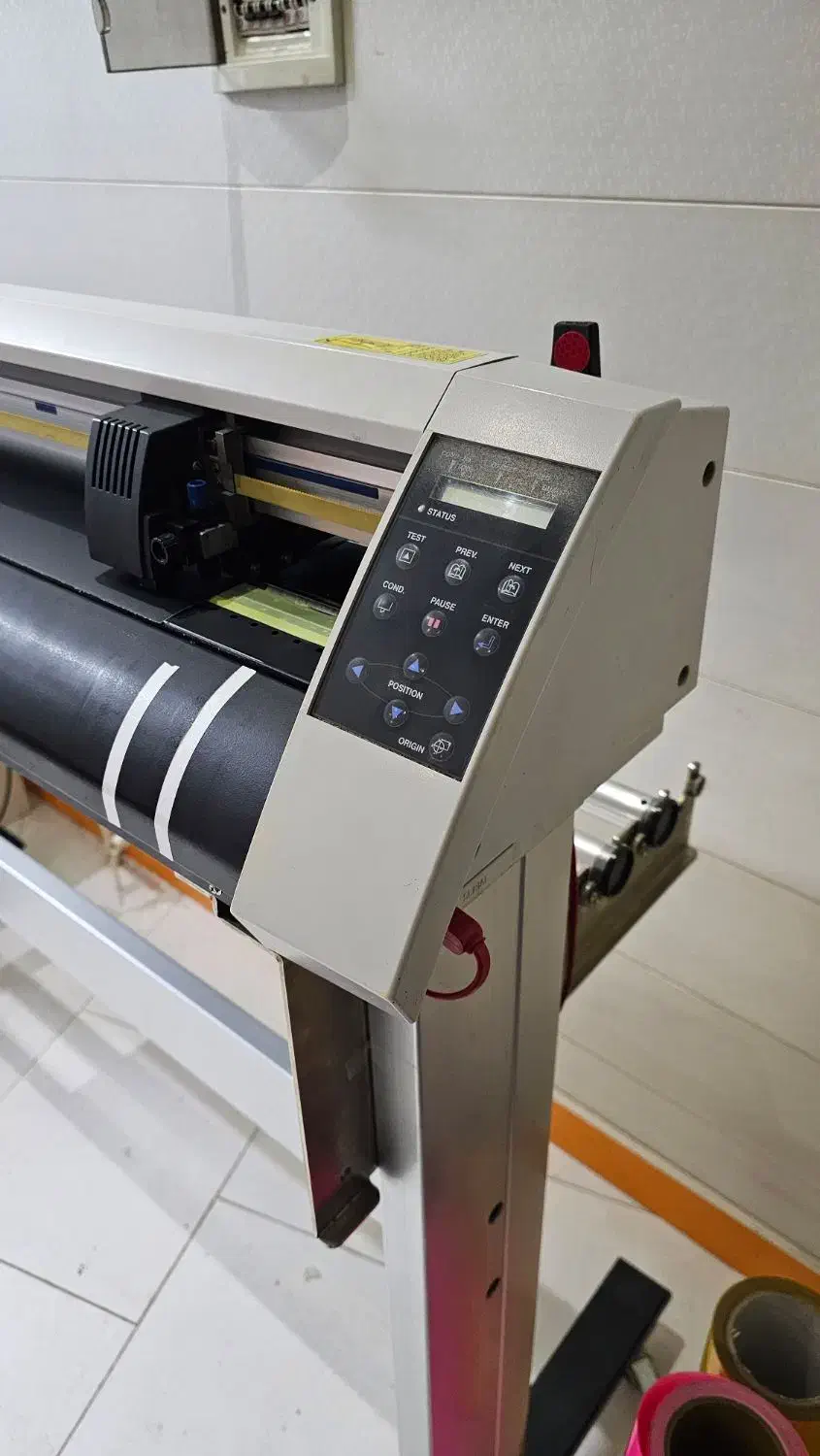 کاتر گرافتک ژاپن عرض ۱۲۲|لوازم التحریر|تهران, کاج|دیوار