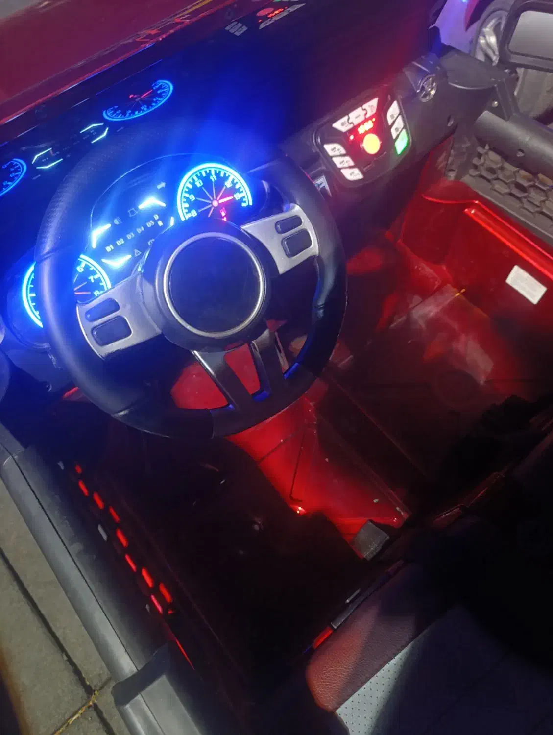 سلام ماشین شارژی|اسباببازی بچه|زنجان, |دیوار