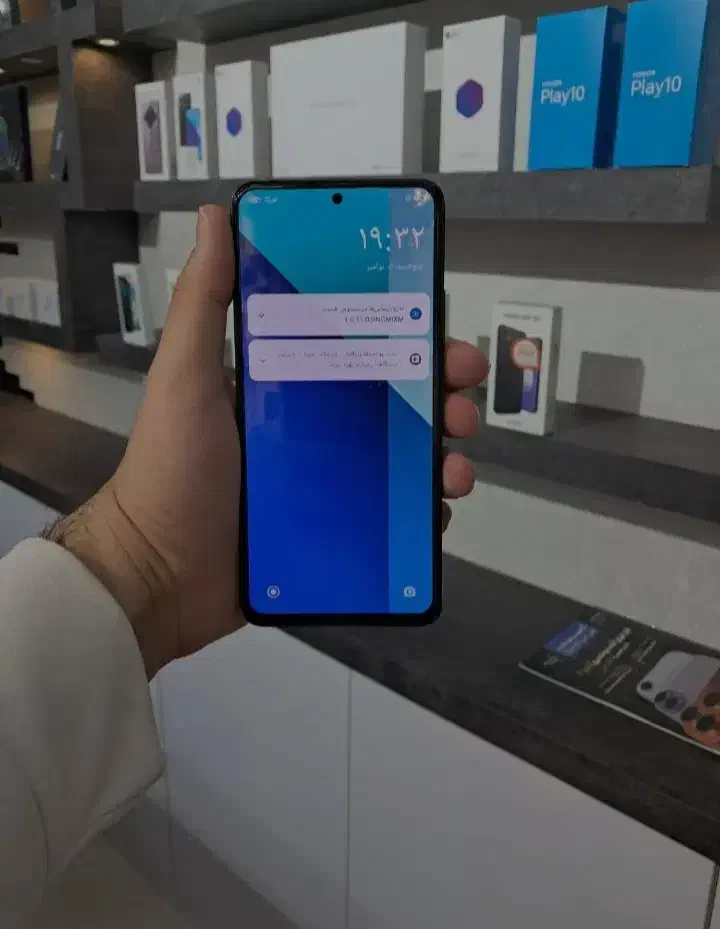 گوشی نوت ۱۳ردمی بسیار تمیز درحد|موبایل|برخوار, |دیوار