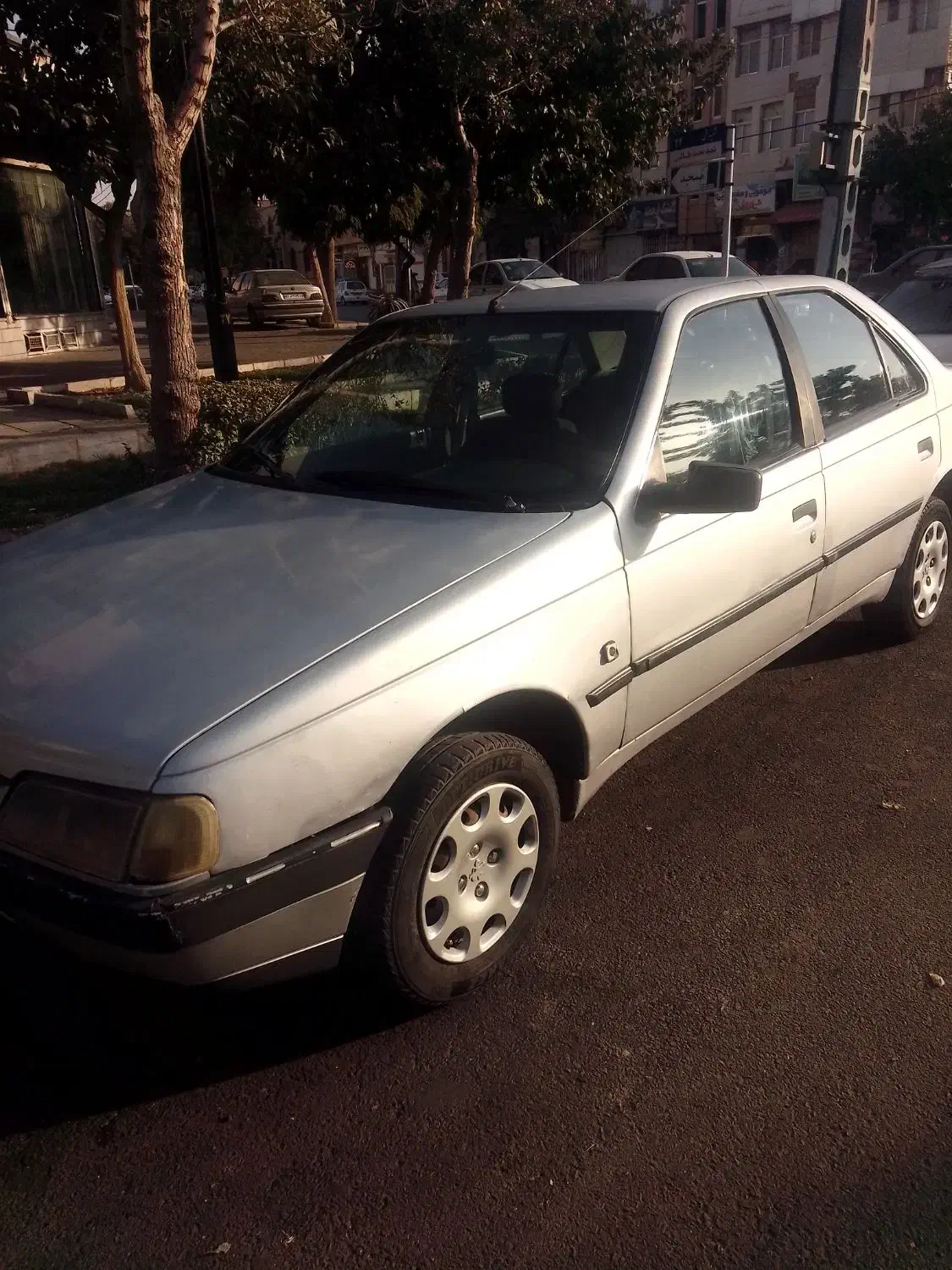 فروش ماشین ۴۰۵ دو گانه|خودرو سواری و وانت|مشهد, کارمندان دوم|دیوار