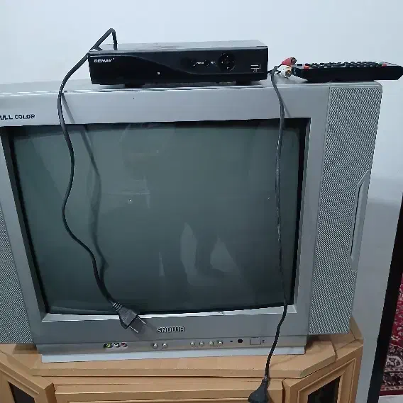 فروش تلویزیون و گیرنده ی دیجیتال|تلویزیون و پروژکتور|رشت, پاره بیجار|دیوار