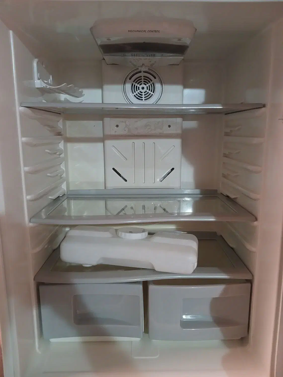 دو عدد یخچال کارکرده|یخچال و فریزر|شاهینشهر, شهرک میلاد|دیوار