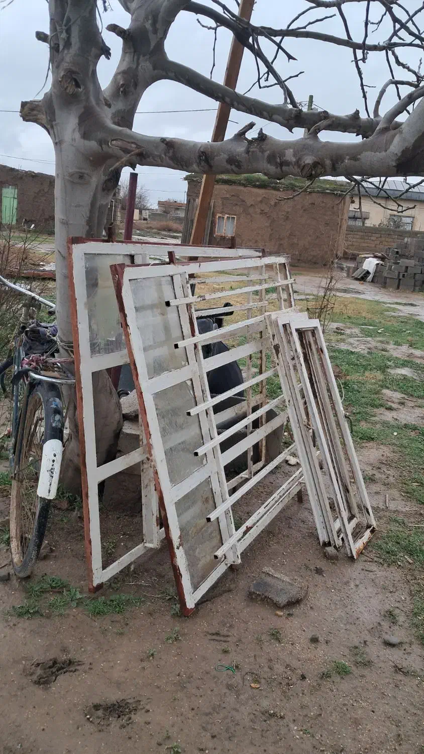 پنجره آهنی|مصالح و تجهیزات ساختمان|گنبد کاووس, |دیوار