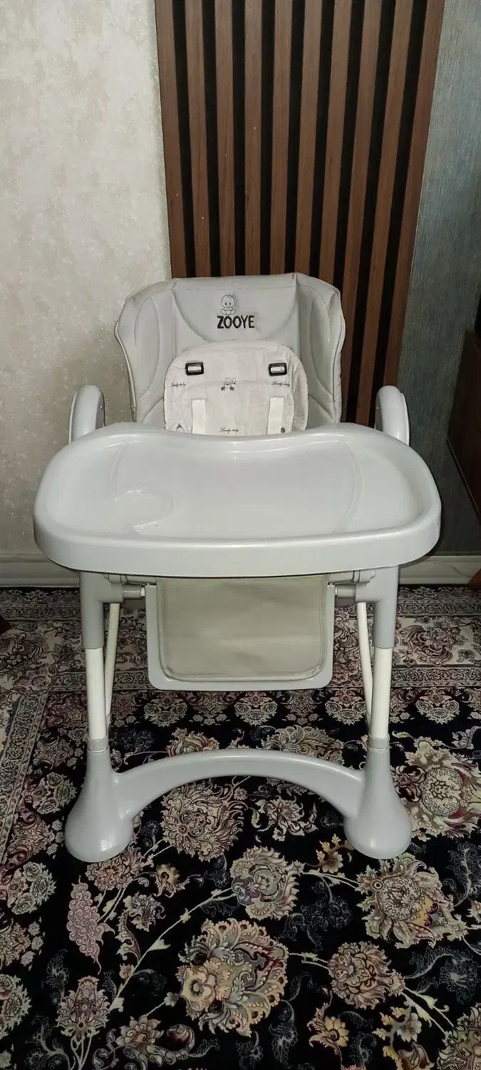 صندلی غذا زویی|تخت و صندلی بچه|قرچک, زیبا شهر|دیوار