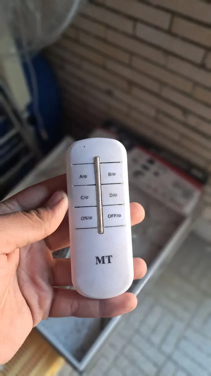 لوستر با سیستم صوتی و نور رنگی|لوستر و چراغ آویز|شاهینشهر, بنیاد ازدواج|دیوار