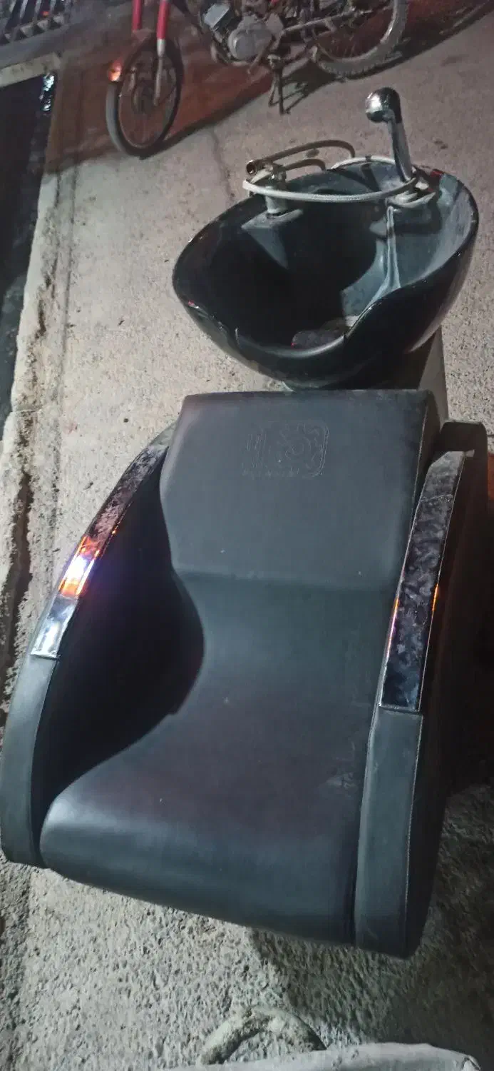 سرشور ارایشگاه|آرایشگاه و سالنهای زیبایی|لیکک, |دیوار